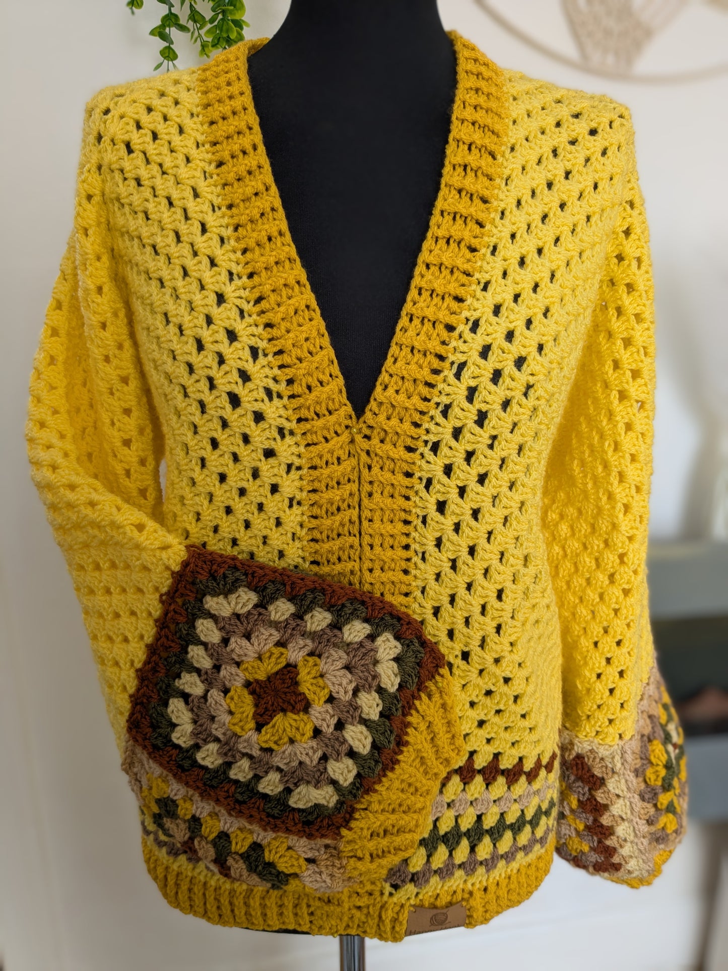 Sunny cardigan